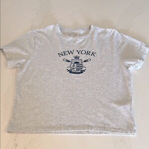 Abercrombie & Fitch Gray New York Mini Short T-Shirt SZ Medium